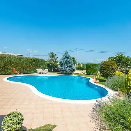Oggi Villa *