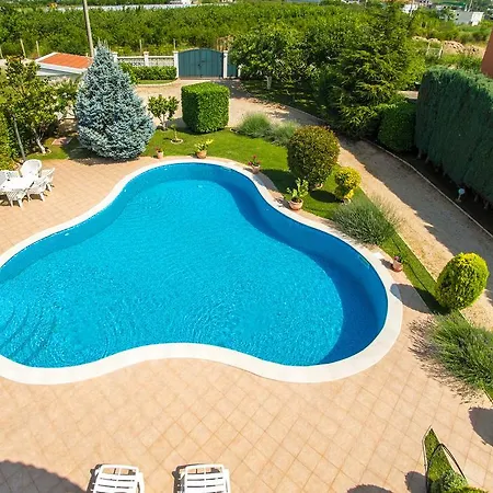 Oggi Villa *